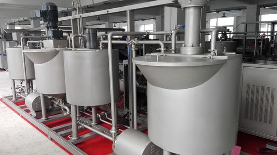 satın al Şifon Kek için Kek Yapma Makinesi, Üretim Hattı Ekipmanları 400 Kg / Hr Çevrimiçi üretim