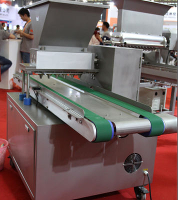 satın al Delta PLC Dokunmatik Ekran ile 300 - 600 Teps / Hr Kek Depositor Makinası Servo Motor Çevrimiçi üretim