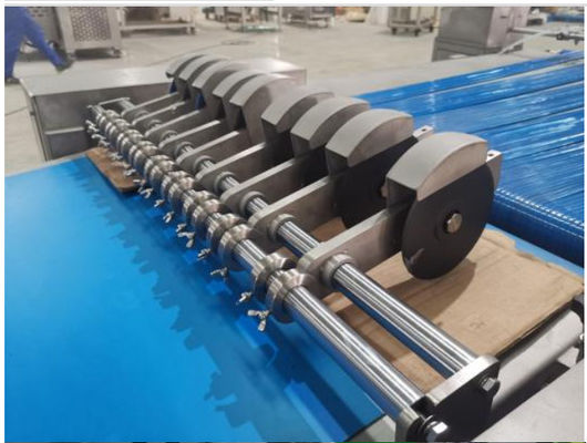 satın al Siemens PLC Kontrolü Endüstriyel Kullanım için Özel Boyutlu Tam Otomatik Pasta Üretim Hattı online manufacture