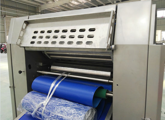 satın al Güvenlik Garantili Hamur Laminasyon Makinası Siemens Servo Motor Kruvasan Üretimi İçin Çevrimiçi üretim