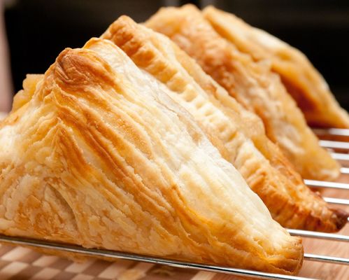 satın al Puf İşleme Hattı için CE Belgesi Ticari Ekmek Fırın Makinesi Çevrimiçi üretim
