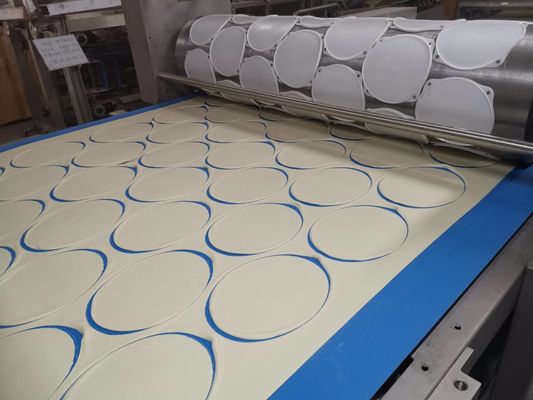 satın al İtalyan / Amerikan tarzı pizza için 15 - 35 cm çaplı endüstriyel pizza üretim hattı Çevrimiçi üretim