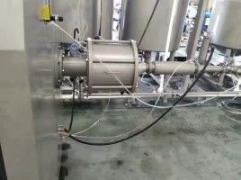 satın al İsviçre Rulo Ve Diğer Sünger Kek için 800kg Çıktı ile Sünger Kek Havalandırma Makinesi Çevrimiçi üretim